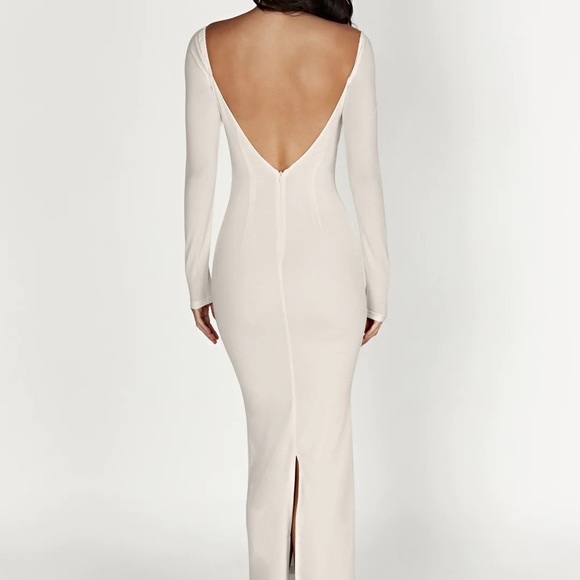 Meshki ASHLEIGH Cut Out Bandeau Maxi Dress - Cream - Picture 3 of 6